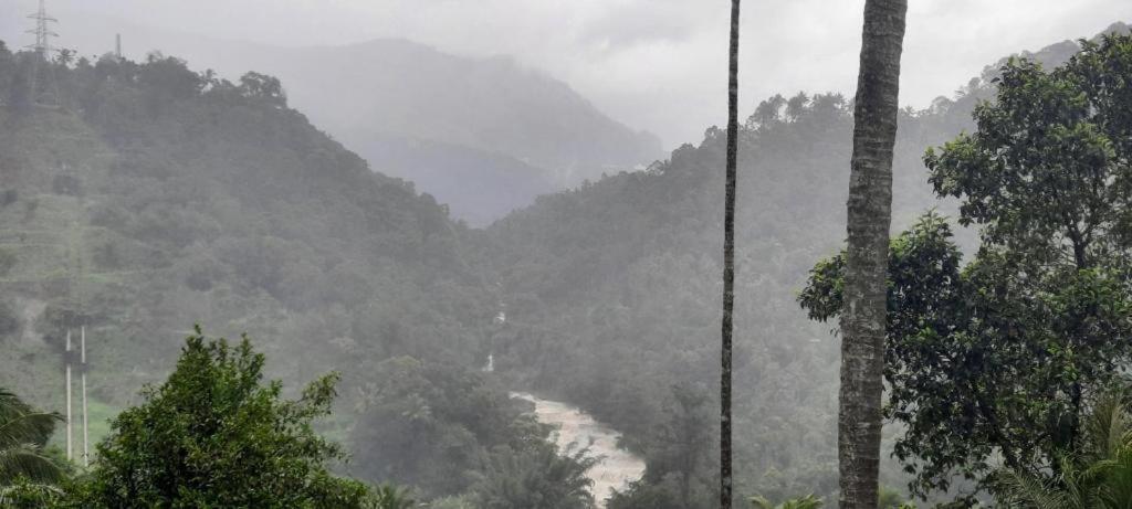 Linn View Home Stay Munnar Dış mekan fotoğraf