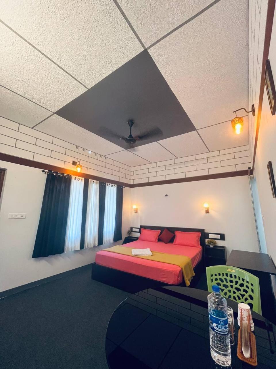 Linn View Home Stay Munnar Oda fotoğraf